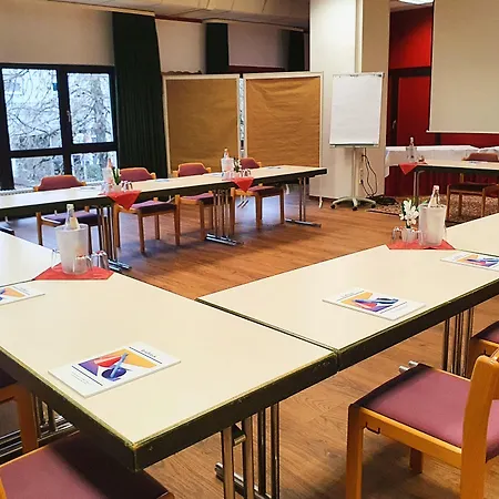 호텔 Sport Inklusive Schwimmbad, Sauna Und Fruehstueck Naehe Europa-park 켄진겐