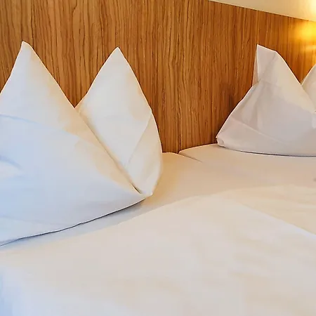 Sport Inklusive Schwimmbad, Sauna Und Fruehstueck Naehe Europa-park 4* 켄진겐